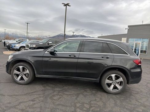 Used 2022 Mercedes-Benz GLC 300 4MATIC image 21