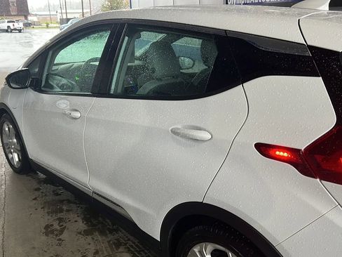 Used 2020 Chevrolet Bolt LT image 11