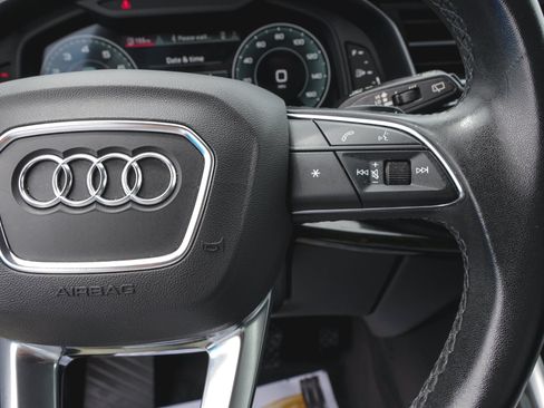 Used 2023 Audi Q7 3.0T Premium w/ Convenience Package AWD/4WD image 20