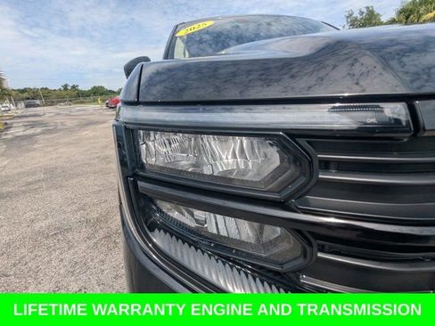 Used 2025 Ford Expedition Max Active RWD image 11