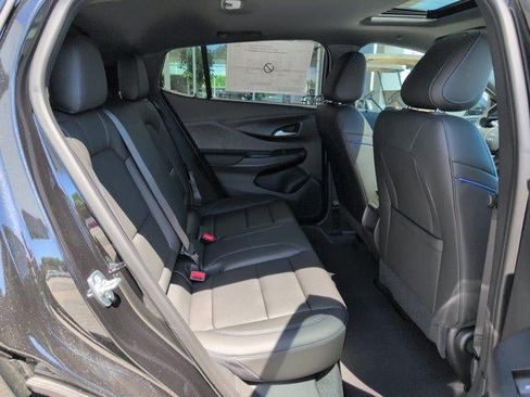 New 2026 Buick Envista Sport Touring w/ Convenience I Package FWD image 31