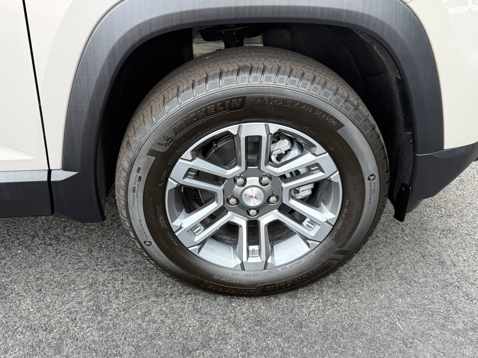 New 2027 GMC Terrain Elevation AWD/4WD image 12