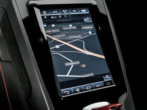 Used 2021 Lamborghini Huracan EVO image 36