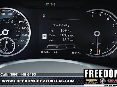 Used 2025 Genesis G70 2.5T RWD image 26