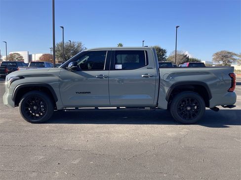 New 2026 Toyota Tundra Limited image 8