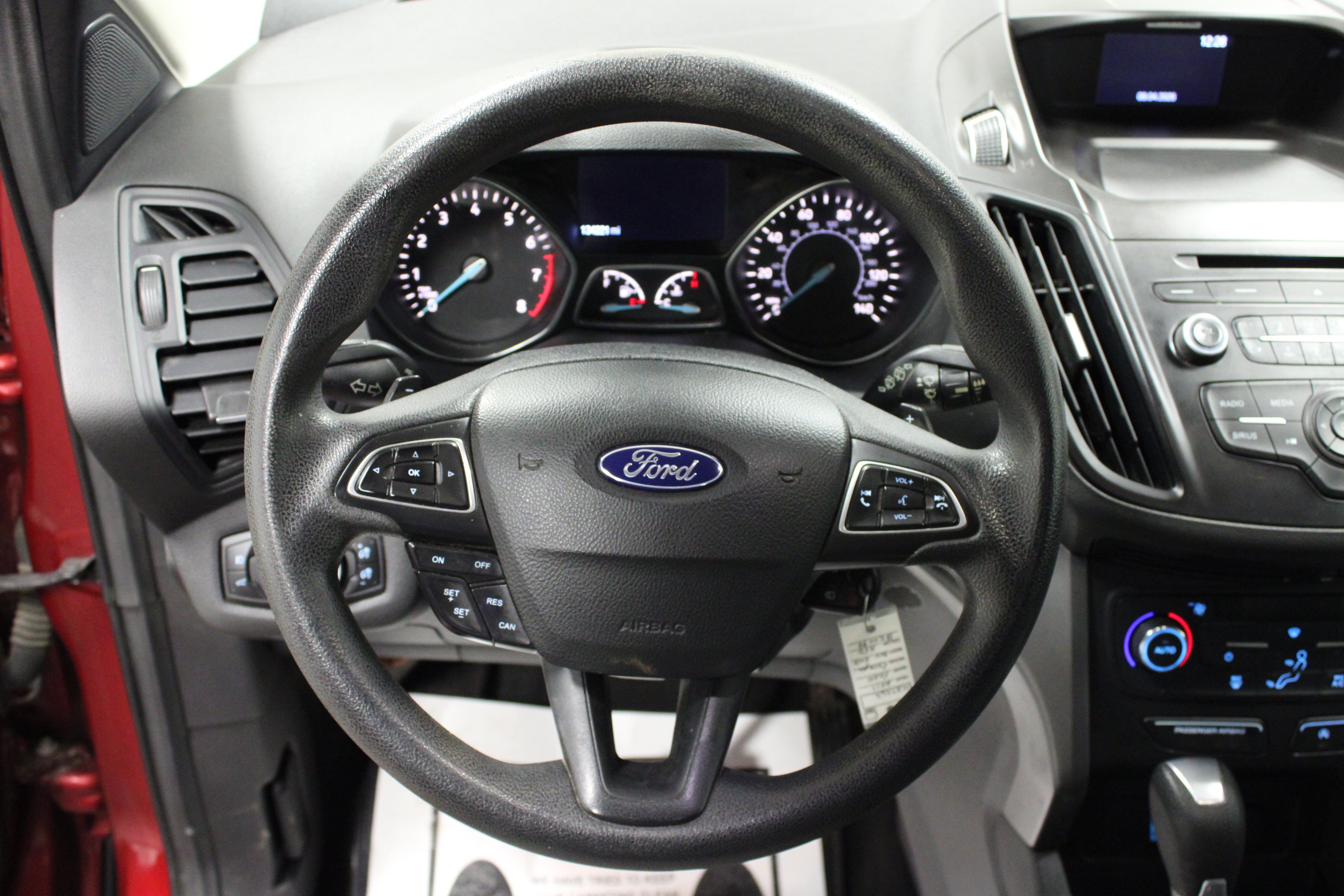Used 2017 Ford Escape SE AWD/4WD image 17