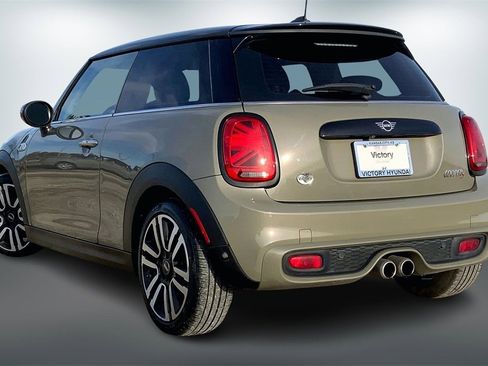 Used 2020 MINI Cooper S w/ Premium Package image 7