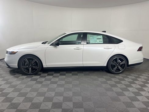 New 2026 Honda Accord SE image 2