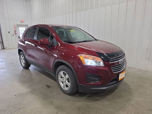 Used 2016 Chevrolet Trax LS AWD/4WD image 10