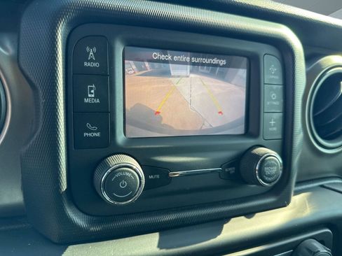 Used 2020 Jeep Wrangler Unlimited Sport S image 22