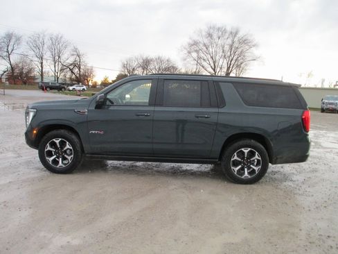 New 2026 GMC Yukon XL AT4 w/ AT4 Premium Plus Package image 7