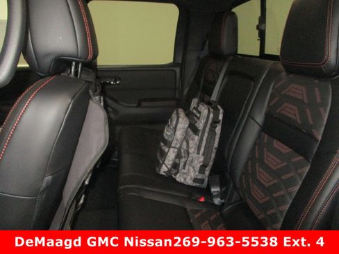 New 2025 Nissan Frontier PRO-4X w/ Pro Premium Package image 23