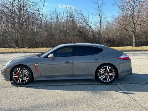 Used 2013 Porsche Panamera GTS image 4