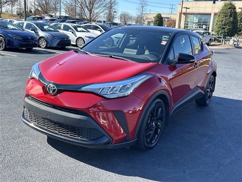 Used 2021 Toyota C-HR LE image 8