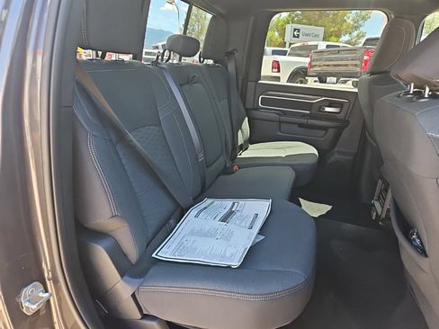 New 2026 RAM 2500 Big Horn AWD/4WD image 28