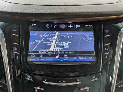 Used 2017 Cadillac Escalade ESV Luxury image 33