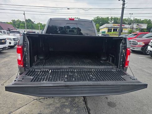Used 2018 Ford F150 XLT w/ Equipment Group 302A Luxury AWD/4WD image 14