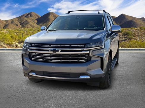 Used 2021 Chevrolet Tahoe Premier w/ Premium Package image 2