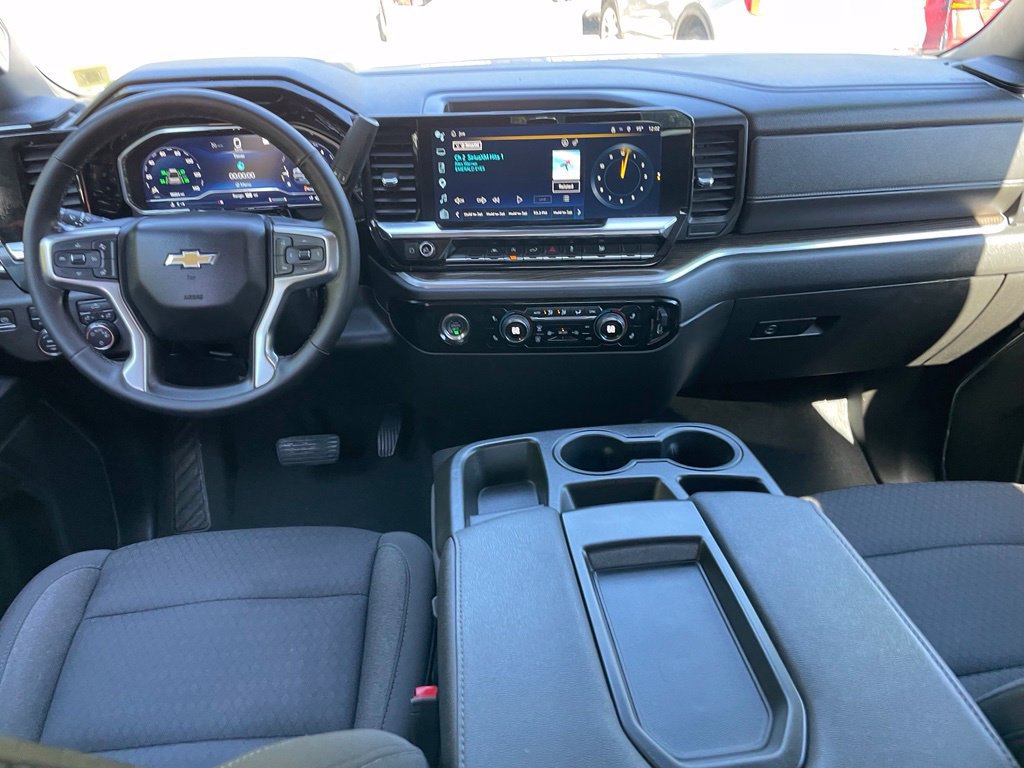 Used 2023 Chevrolet Silverado 1500 LT w/ Protection Package AWD/4WD image 10