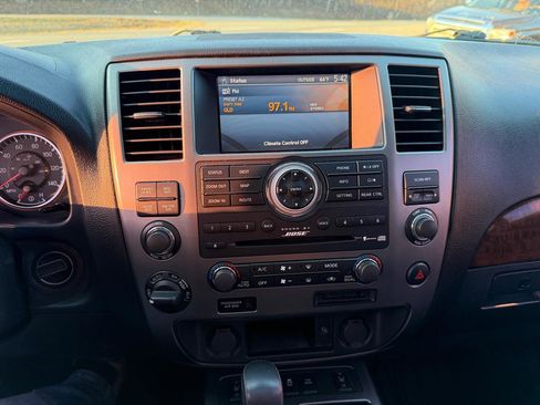 Used 2012 Nissan Armada Platinum image 14