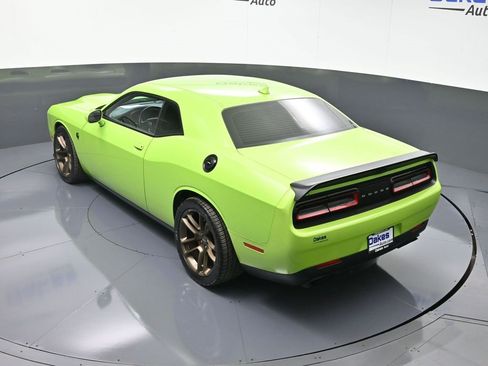 Used 2019 Dodge Challenger SRT Hellcat Redeye image 42