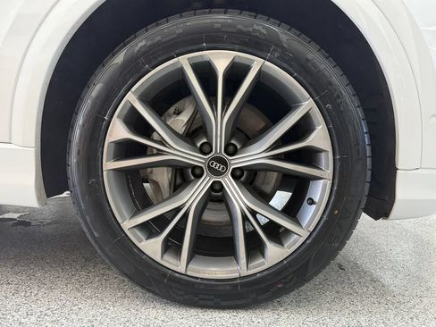Used 2021 Audi Q8 Premium Plus w/ Premium Plus Package AWD/4WD image 47
