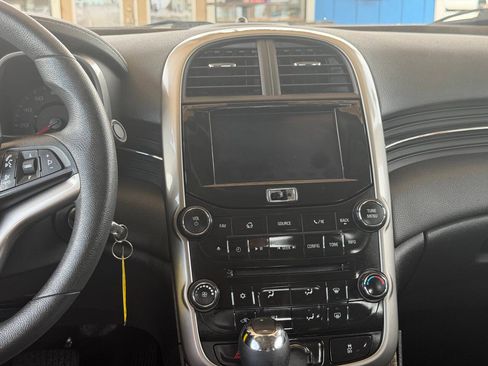Used 2014 Chevrolet Malibu LT w/ Power Convenience Package FWD image 15