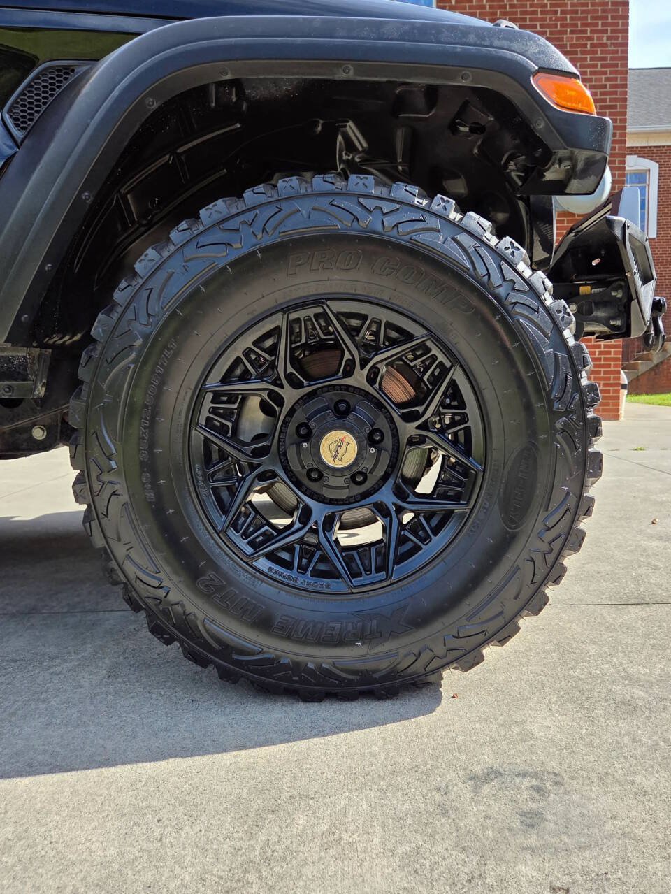 Used 2018 Jeep Wrangler Unlimited Sport S AWD/4WD image 28
