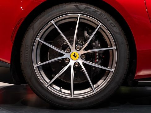 Certified 2022 Ferrari 812 GTS image 15