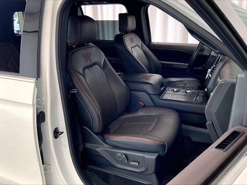 Used 2020 Ford Expedition King Ranch w/ Cargo Package AWD/4WD image 16