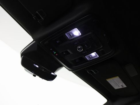 Used 2024 Cadillac Escalade Sport image 22