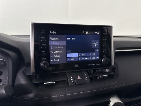 Used 2020 Toyota RAV4 XLE Premium image 26
