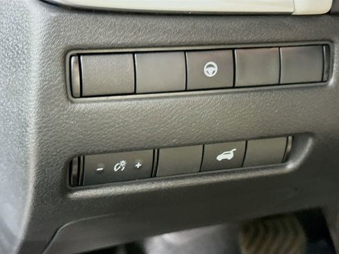 Certified 2021 Nissan Rogue SV w/ Premium Package AWD/4WD image 19