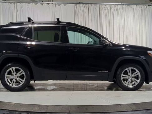 Used 2018 GMC Terrain SLE w/ Driver Convenience Package image 11