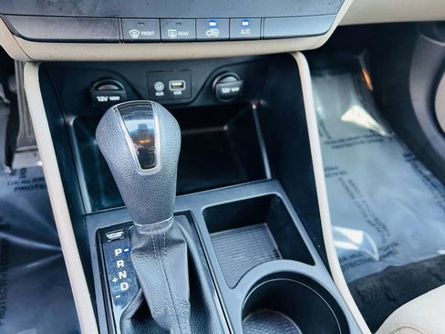 Used 2021 Hyundai Tucson SE image 33