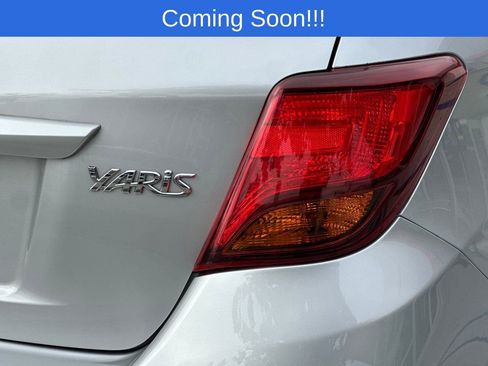 Used 2015 Toyota Yaris L image 25