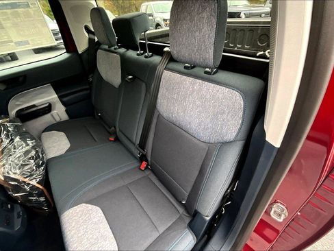 New 2025 Ford Maverick XLT w/ XLT Luxury Package image 10