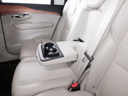 Used 2021 Volvo XC90 T8 Inscription Expression w/ Protection Package Premier image 26