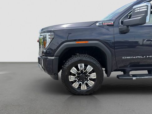 New 2026 GMC Sierra 2500 Denali w/ Technology Package AWD/4WD image 22