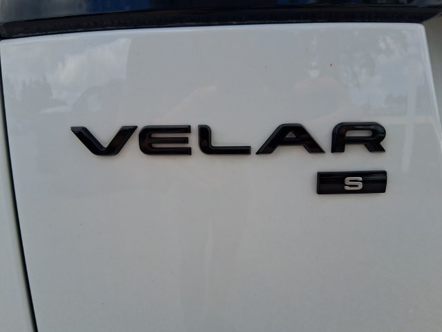 Used 2021 Land Rover Range Rover Velar S AWD/4WD image 15
