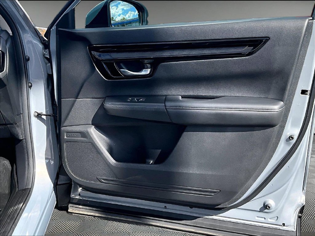 Used 2024 Honda CR-V EX-L image 12