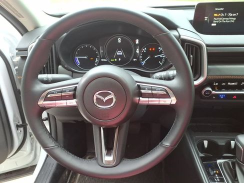Used 2026 MAZDA CX-50 AWD 2.5 Hybrid w/ Premium Pkg image 17