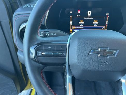 Used 2023 Chevrolet Colorado Z71 image 19
