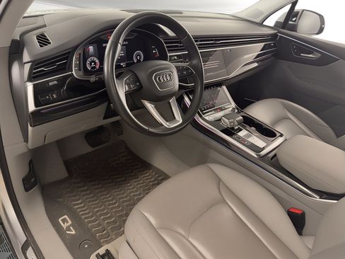 Used 2020 Audi Q7 3.0T Prestige w/ Prestige Package AWD/4WD image 4