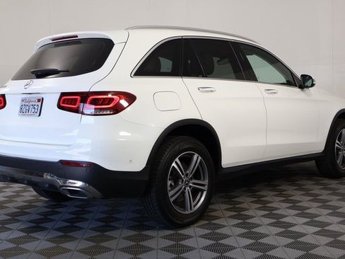 Used 2022 Mercedes-Benz GLC 300 image 4