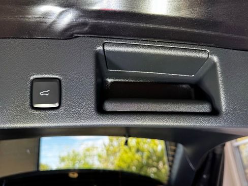 Used 2024 Ford Escape Active AWD/4WD image 53