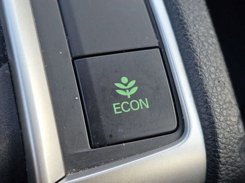 Used 2021 Honda Civic LX image 22