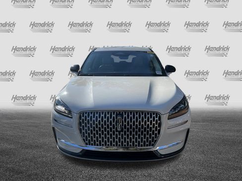 Used 2023 Lincoln Corsair FWD image 3