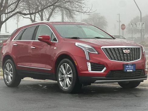 Used 2024 Cadillac XT5 Premium Luxury w/ Platinum Package image 9