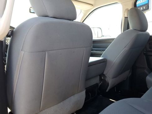 Used 2015 RAM 2500 Tradesman w/ Chrome Appearance Group AWD/4WD image 13